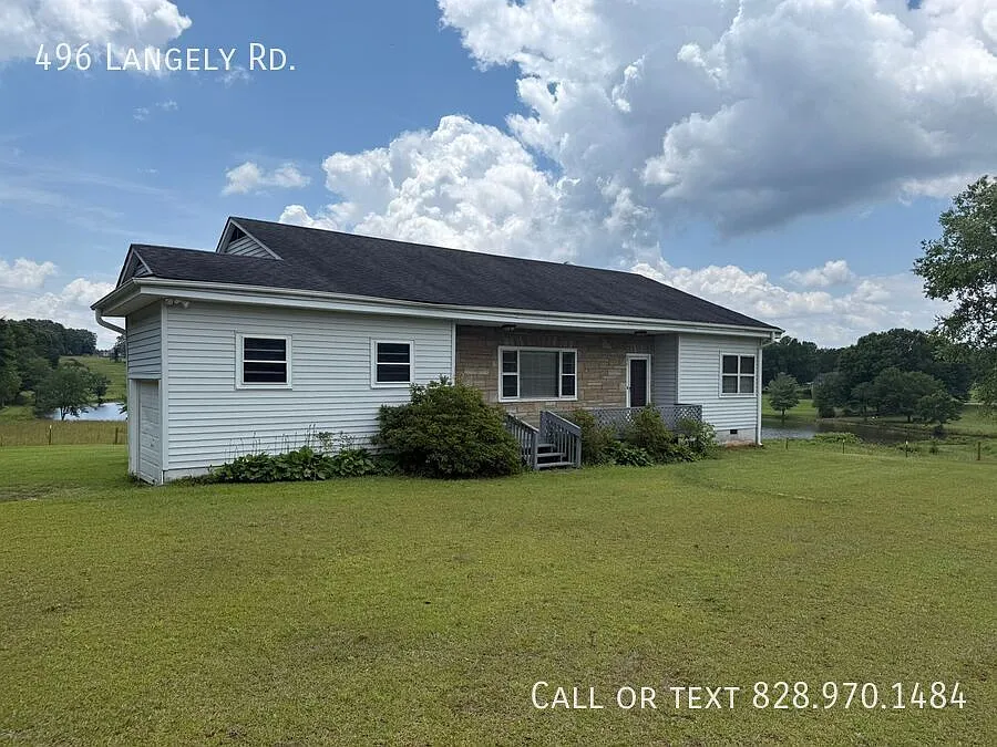 Lake & Mountain View in Travelers Rest! — Photo 3
