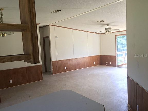3rd image of 1836 Leesburg Blvd