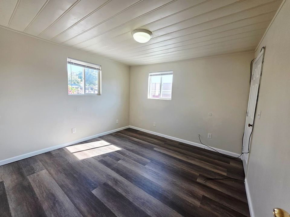 1st image of 1506 165th Ave