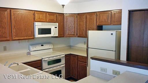 4th image of 1372 Carling Dr APT 210