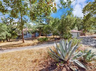 3954 Holland Dr, Santa Rosa, CA 95404