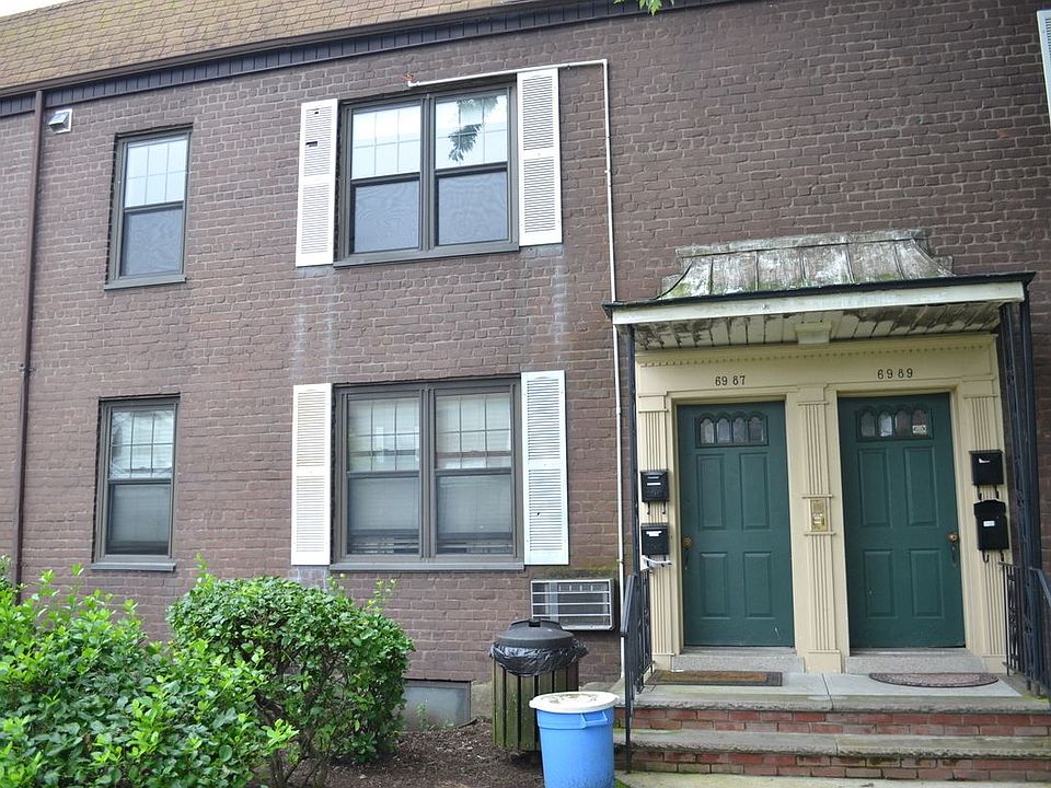 1st image of 6987A Park Dr E #A