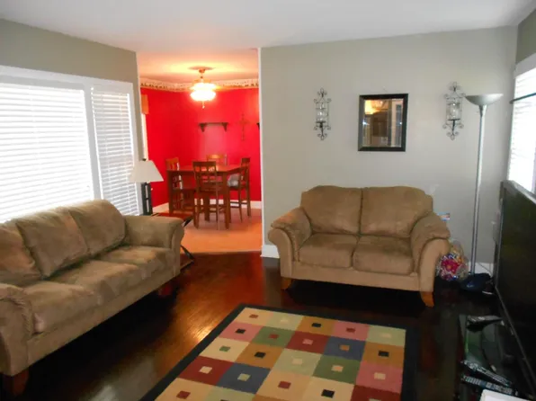 602 E Rosebud Ave, Victoria, TX 77901