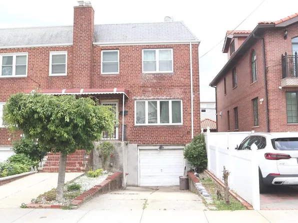 42-28 192 Street, Flushing, NY 11358