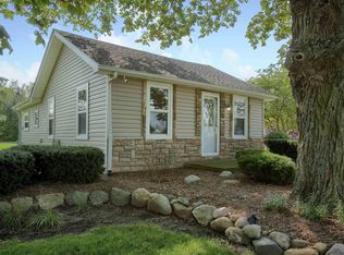 58410 Romeo Plank Rd, Ray, MI 48096