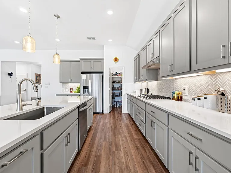 2109 Hibiscus Ln — Photo 18