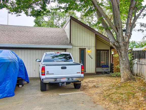 3rd image of 11064 11066 Goller Ct