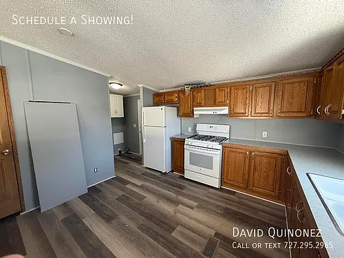 6944 Country Ln Photo 1