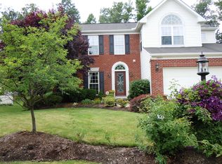 10057 Brushwood Dr, Streetsboro, OH 44241