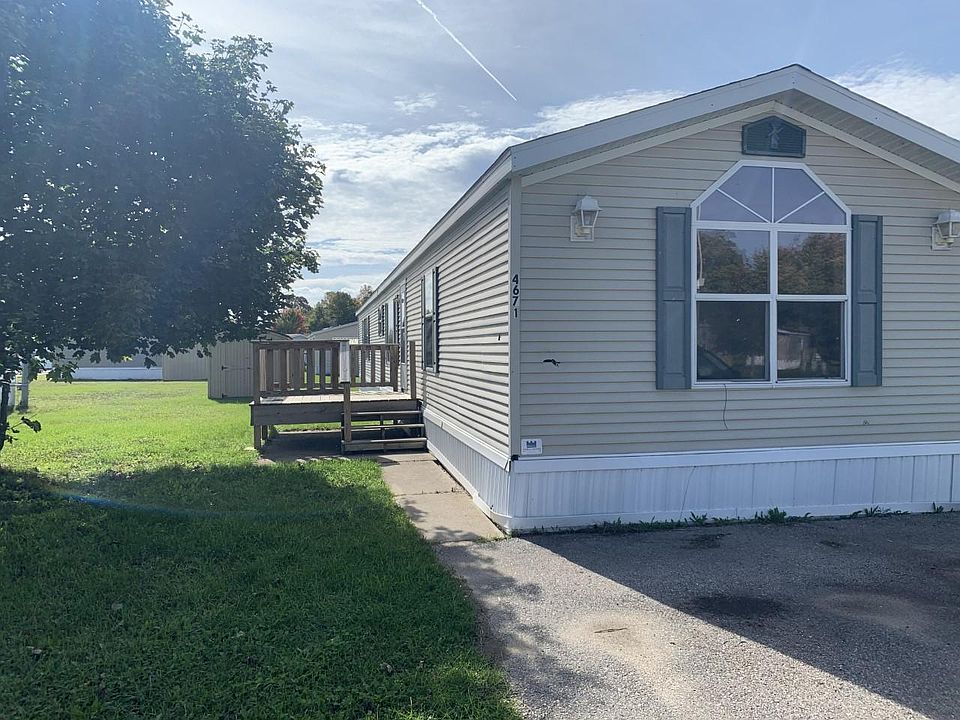 2nd image of 4671 Iris Ln