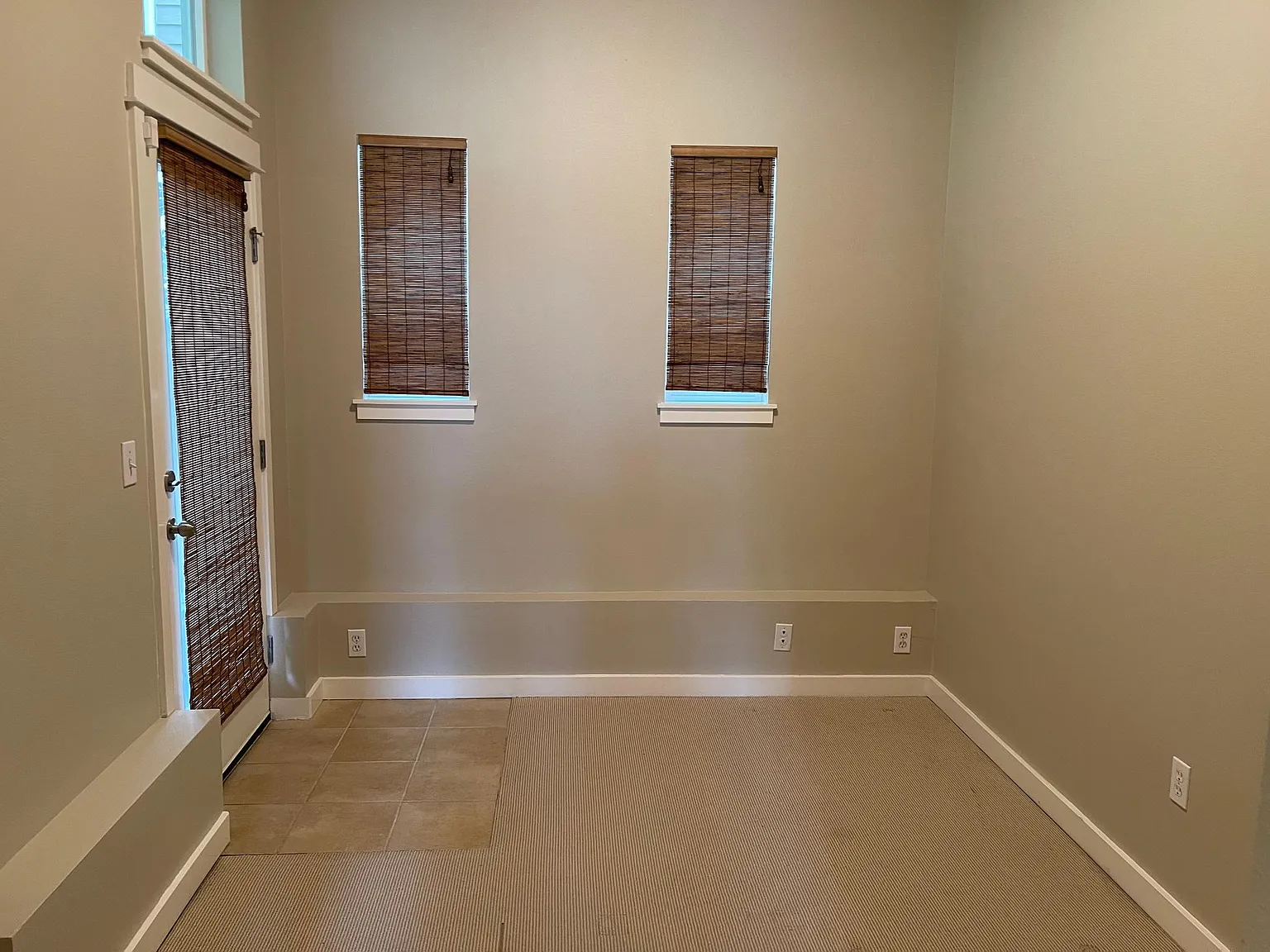 2337 Yale Ave E — Photo 4