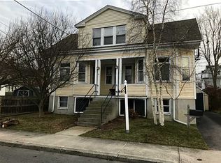 4 Burdick Ave, Newport, RI 02840