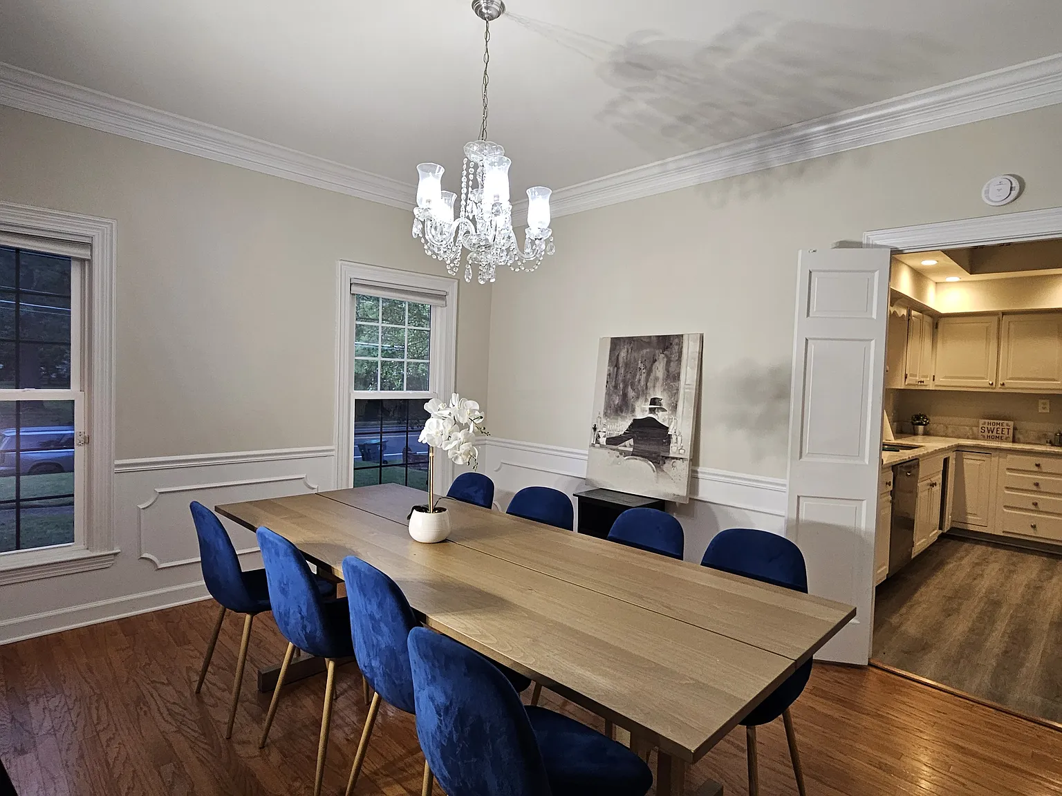 4 bed, 3078 sqft, $3,750 — Photo 2