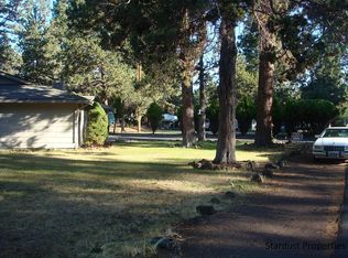 61281 Kwinnum Dr, Bend, OR 97702