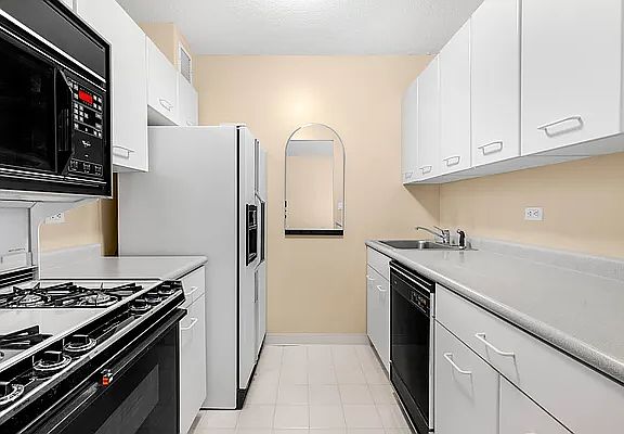 3rd image of 2 S End Ave APT 3A