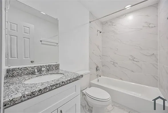 3 bed, 1150 sqft, $1,800 — Photo 4