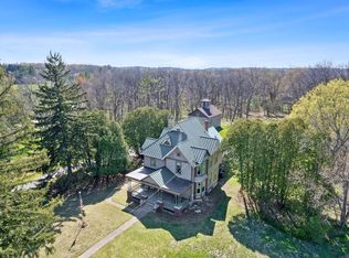 744 S Main St, Poynette, WI 53955