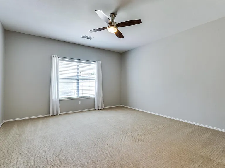 14513 Logan Springs Dr — Photo 18