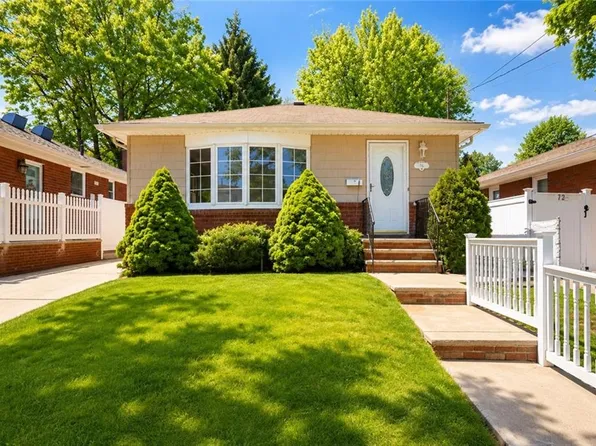 76 Peter Ave, Staten Island, NY 10306