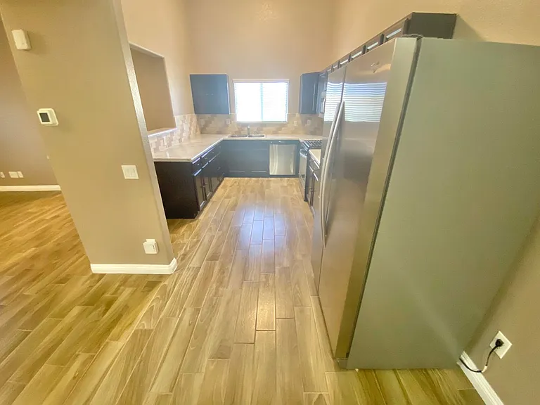 2000 Turquoise Ridge St #204 — Photo 7