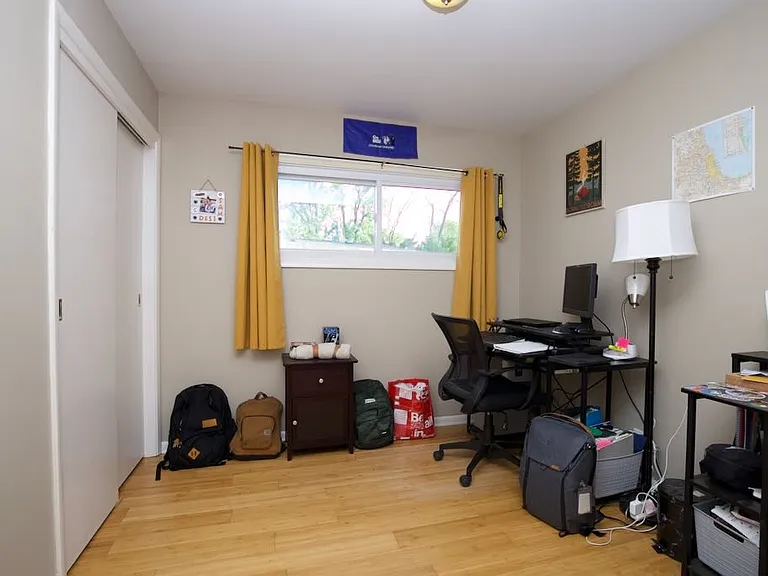 55 E Jeffery Ave #SFH — Photo 16