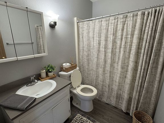 4th image of 1125 Langley Rd APT 10