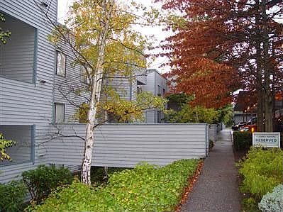 2nd Floor Condo, NO STAIRS Incredible VIEWS