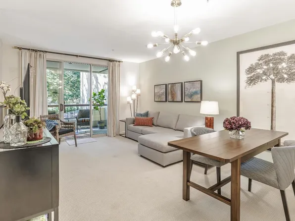 200 Deer Valley Road #2M, San Rafael, CA 94903