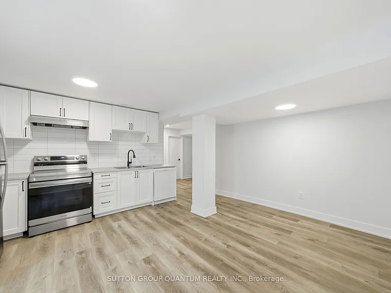 2529 Cavendish Dr #BASEMENT — Photo 4