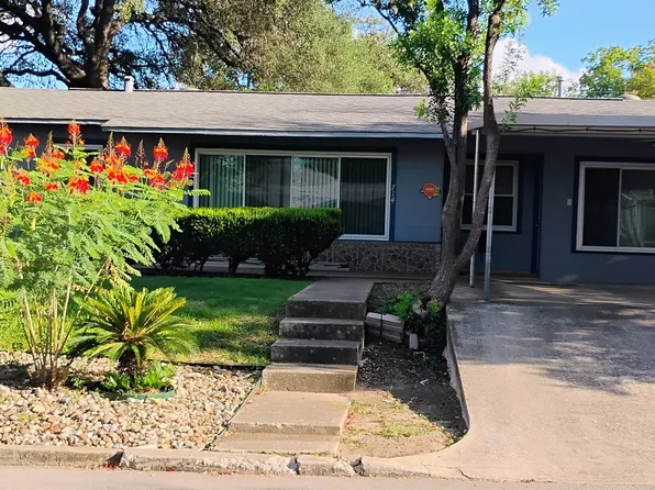 714 Blakeley, San Antonio, TX 78209