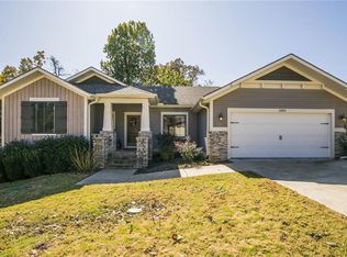 1005 Ravine St, Cave Springs, AR 72718