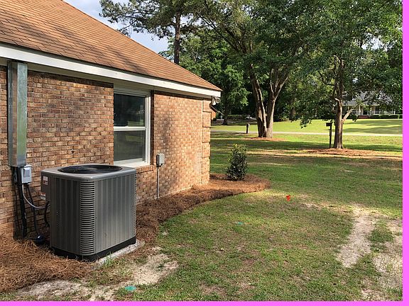 4th image of 155 Southill Dr