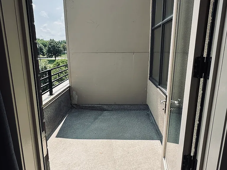 640 S 50th St #2204 — Photo 26