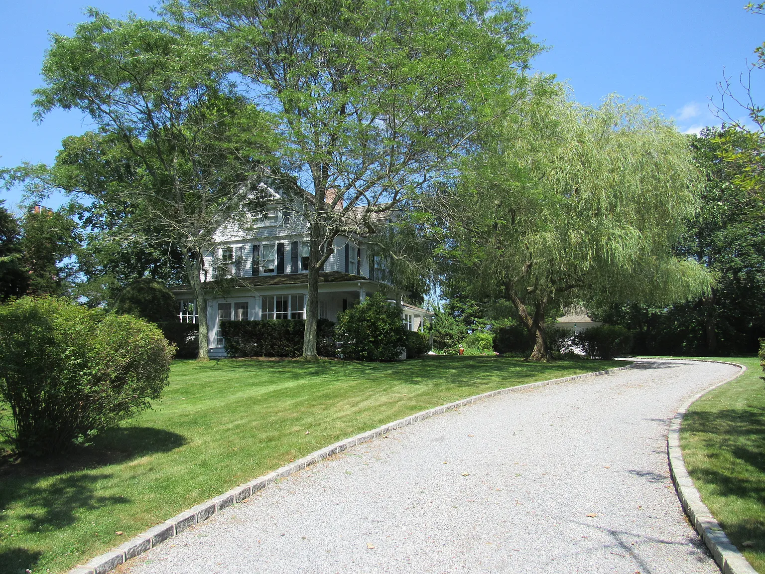 Water Mill South Rental — Photo 3
