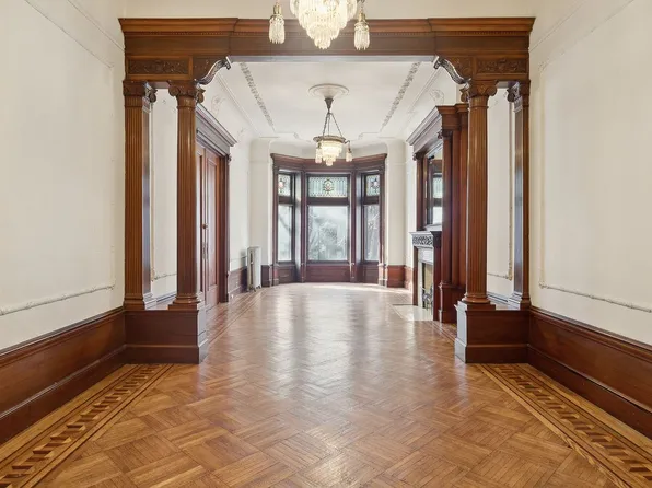 549 1st St Floor 1, Brooklyn, NY 11215