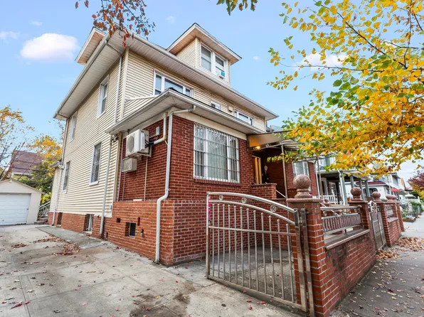 336 East 16th Street image 2 of 21