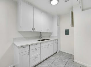 1114 W 117th St #5, Los Angeles, CA 90044