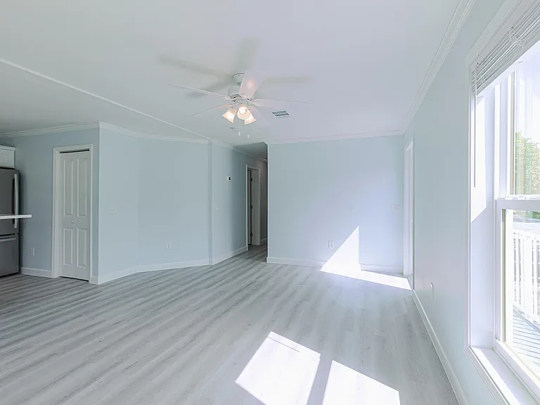 224 W Seaview Dr — Photo 10