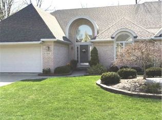 210 Treetop Pl, Holland, OH 43528