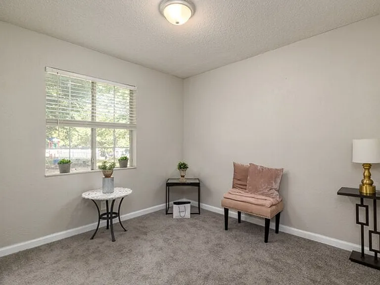 Stanton Yards 1, 2 & 3 Bedroom Availability — Photo 36