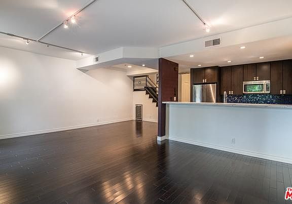 4th image of 1351 N Curson Ave