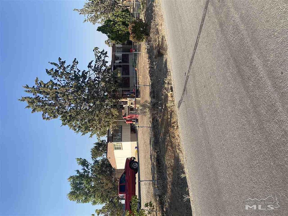 2nd image of 5967 Amargosa Dr