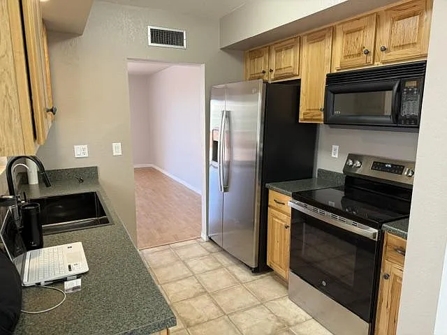 307 N Calle Del Chancero — Photo 4