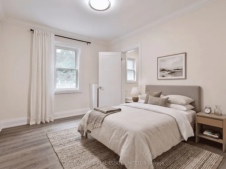 4 Oriole Cres #MAIN — Photo 16