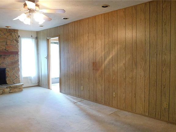 4th image of 19788 Braemar Way