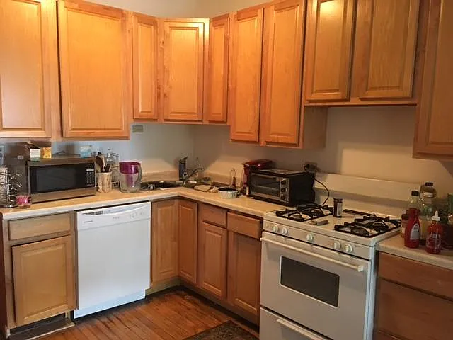 3716 N Paulina St #2 — Photo 9