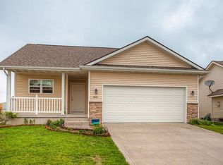 9649 Red Sunset Ct, West Des Moines, IA 50266