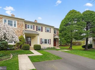 1704 Smedley Ct, Maple Glen, PA