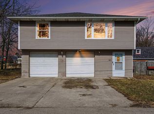 307 E Casey St, Hebron, IN 46341