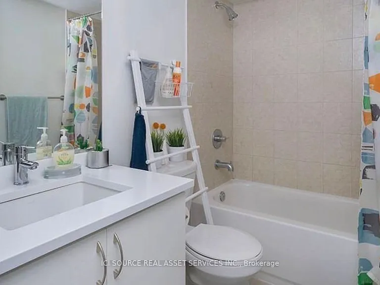 1346 Danforth Rd #1213 — Photo 7